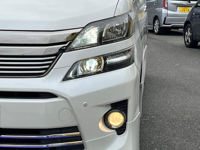 ヴェルファイア ２．４Ｚ　ゴールデンアイズ　両側電動スライド　フリップダウンモニター　デジタルインナーミラー　ナビ　ＴＶ　バックカメラ　ＥＴＣ　ドライブレコーダー　スマートキー　　コーナーセンサー（15枚目）