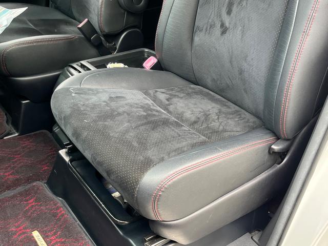 ヴェルファイア ２．４Ｚ　ゴールデンアイズ　両側電動スライド　フリップダウンモニター　デジタルインナーミラー　ナビ　ＴＶ　バックカメラ　ＥＴＣ　ドライブレコーダー　スマートキー　　コーナーセンサー（38枚目）