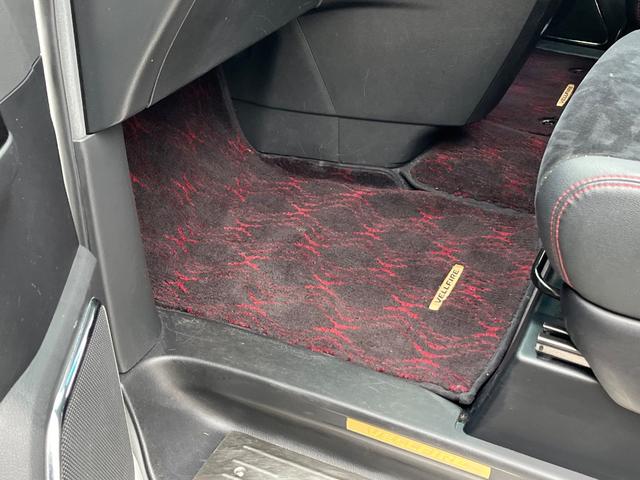 ヴェルファイア ２．４Ｚ　ゴールデンアイズ　両側電動スライド　フリップダウンモニター　デジタルインナーミラー　ナビ　ＴＶ　バックカメラ　ＥＴＣ　ドライブレコーダー　スマートキー　　コーナーセンサー（39枚目）