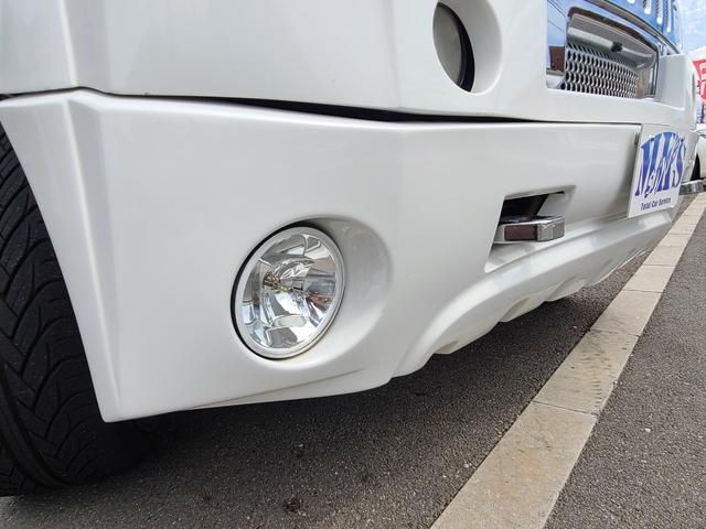 4WD/ABS/横滑り防止装置/エアバック(運転席)/サンルーフ/TV&ナビ/HDDナビ/TV(フルセグ)/DVD再生/革シート/パワーシート/AW26インチ/キーレスエントリー(12枚目)