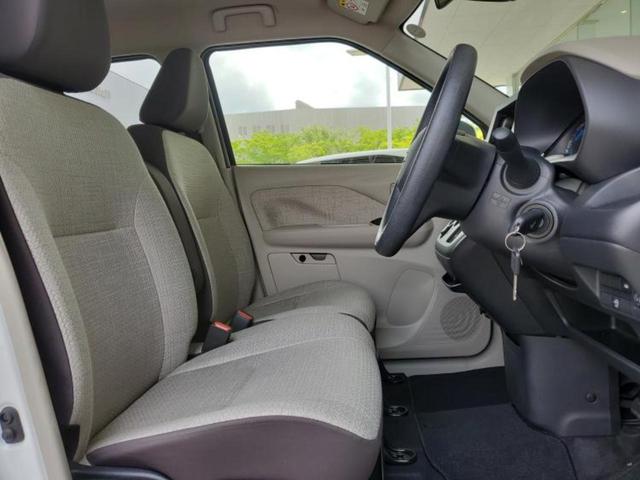ｅＫワゴン Ｍ　新品タイヤ／保証書／イーアシスト（ミツビシ）／シートヒーター　前席／車線逸脱防止支援システム／ＥＢＤ付ＡＢＳ／横滑り防止装置／アイドリングストップ／禁煙車／エアバッグ　運転席／エアバッグ　助手席（4枚目）