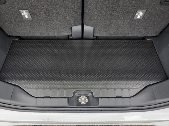 タント カスタムＲＳ　新品タイヤ／保証書／社外　ＳＤナビ／スマートアシスト（トヨタ・ダイハツ）／両側電動スライドドア／車線逸脱防止支援システム／シート　ハーフレザー／パーキングアシスト　バックガイド　衝突被害軽減システム（26枚目）