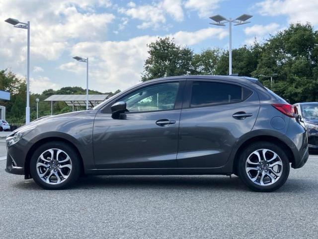 デミオ XDツーリングLパッケージ 新品タイヤ/保証書/純正 SDナビ/アイアクティブセンス(マツダ)/シートヒーター 前席/シート ハーフレザー/ヘッドランプ LED/USBジャック/Bluetooth接続/ETC/EBD付ABS(2枚目)