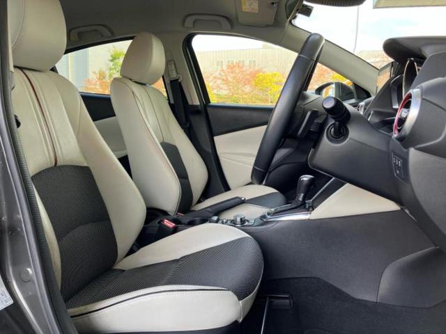 デミオ XDツーリングLパッケージ 新品タイヤ/保証書/純正 SDナビ/アイアクティブセンス(マツダ)/シートヒーター 前席/シート ハーフレザー/ヘッドランプ LED/USBジャック/Bluetooth接続/ETC/EBD付ABS(4枚目)