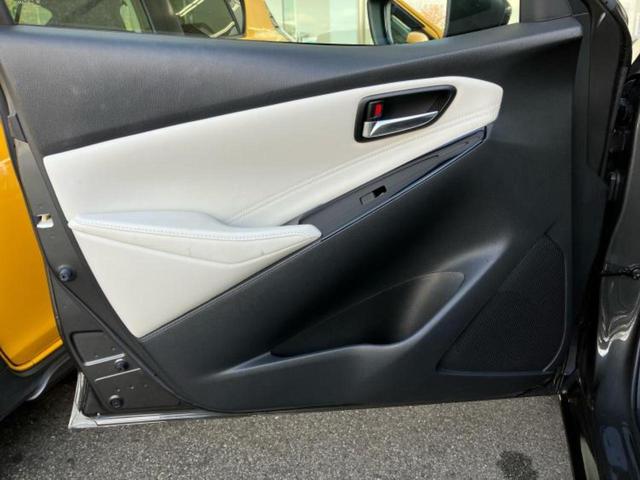 デミオ XDツーリングLパッケージ 新品タイヤ/保証書/純正 SDナビ/アイアクティブセンス(マツダ)/シートヒーター 前席/シート ハーフレザー/ヘッドランプ LED/USBジャック/Bluetooth接続/ETC/EBD付ABS(23枚目)