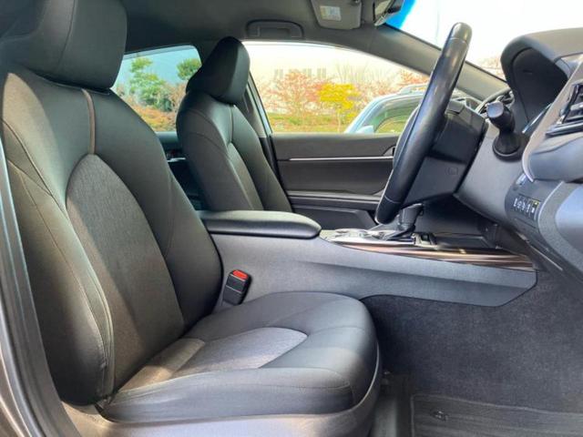 カムリ Ｇ　新品タイヤ／保証書／純正　ＳＤナビ／トヨタセーフティセンス／車線逸脱防止支援システム／ヘッドランプ　ＬＥＤ／Ｂｌｕｅｔｏｏｔｈ接続／ＥＴＣ／ＥＢＤ付ＡＢＳ／バックモニター／ワンセグＴＶ　バックカメラ（4枚目）