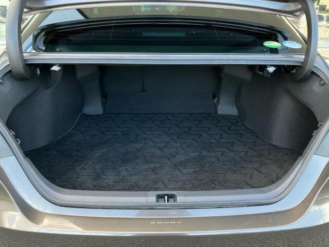 カムリ Ｇ　新品タイヤ／保証書／純正　ＳＤナビ／トヨタセーフティセンス／車線逸脱防止支援システム／ヘッドランプ　ＬＥＤ／Ｂｌｕｅｔｏｏｔｈ接続／ＥＴＣ／ＥＢＤ付ＡＢＳ／バックモニター／ワンセグＴＶ　バックカメラ（8枚目）