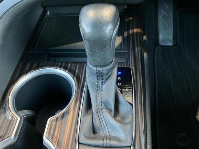 カムリ Ｇ　新品タイヤ／保証書／純正　ＳＤナビ／トヨタセーフティセンス／車線逸脱防止支援システム／ヘッドランプ　ＬＥＤ／Ｂｌｕｅｔｏｏｔｈ接続／ＥＴＣ／ＥＢＤ付ＡＢＳ／バックモニター／ワンセグＴＶ　バックカメラ（18枚目）