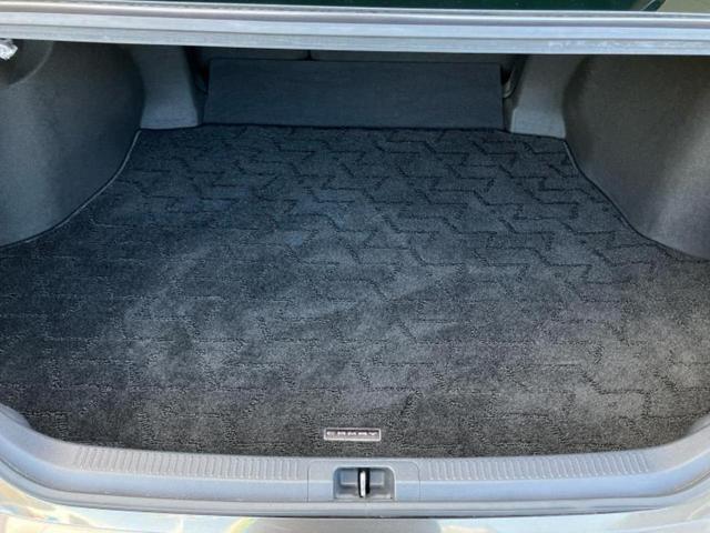 カムリ Ｇ　新品タイヤ／保証書／純正　ＳＤナビ／トヨタセーフティセンス／車線逸脱防止支援システム／ヘッドランプ　ＬＥＤ／Ｂｌｕｅｔｏｏｔｈ接続／ＥＴＣ／ＥＢＤ付ＡＢＳ／バックモニター／ワンセグＴＶ　バックカメラ（25枚目）