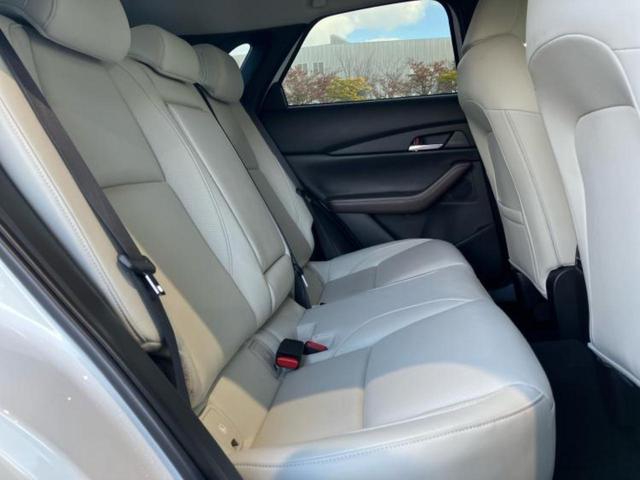 ＣＸ－３０ ２０Ｓ　Ｌパッケージ　新品タイヤ／ＢＯＳＥ／保証書／純正　ＳＤナビ／アイアクティブセンス（マツダ）／シートヒーター／３６０°ビューモニター／車線逸脱防止支援システム／シート　フルレザー／電動バックドア　革シート　ＤＶＤ再生（5枚目）