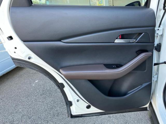 ＣＸ－３０ ２０Ｓ　Ｌパッケージ　新品タイヤ／ＢＯＳＥ／保証書／純正　ＳＤナビ／アイアクティブセンス（マツダ）／シートヒーター／３６０°ビューモニター／車線逸脱防止支援システム／シート　フルレザー／電動バックドア　革シート　ＤＶＤ再生（22枚目）