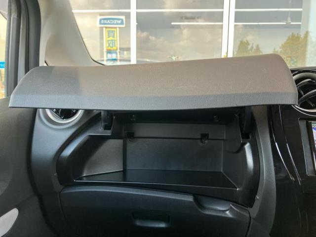 ノート eパワーB 新品タイヤ/保証書/社外 メモリーナビ/エマージェンシーブレーキ/全方位モニター/Bluetooth接続/ETC/EBD付ABS/横滑り防止装置/アイドリングストップ/パワーウインドウ 全周囲カメラ(32枚目)