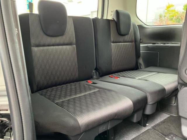 セレナ ｅパワーハイウェイスターＶ　新品タイヤ／純正　１０インチ　メモリーナビ／エマージェンシーブレーキ／両側電動スライドドア／アラウンドビューモニター／車線逸脱防止支援システム／ヘッドランプ　ＬＥＤ／Ｂｌｕｅｔｏｏｔｈ接続／ＥＴＣ（6枚目）