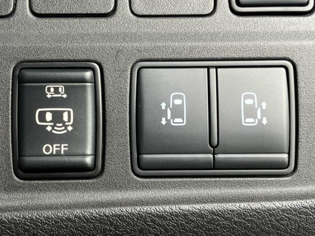 セレナ ｅパワーハイウェイスターＶ　新品タイヤ／純正　１０インチ　メモリーナビ／エマージェンシーブレーキ／両側電動スライドドア／アラウンドビューモニター／車線逸脱防止支援システム／ヘッドランプ　ＬＥＤ／Ｂｌｕｅｔｏｏｔｈ接続／ＥＴＣ（32枚目）