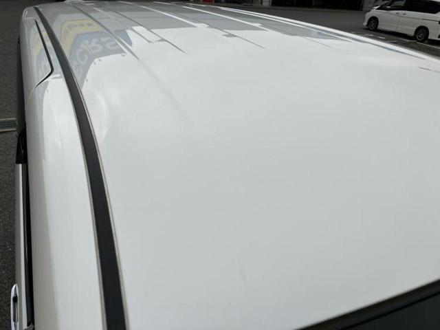 セレナ ｅパワーハイウェイスターＶ　新品タイヤ／純正　１０インチ　メモリーナビ／エマージェンシーブレーキ／両側電動スライドドア／アラウンドビューモニター／車線逸脱防止支援システム／ヘッドランプ　ＬＥＤ／Ｂｌｕｅｔｏｏｔｈ接続／ＥＴＣ（52枚目）