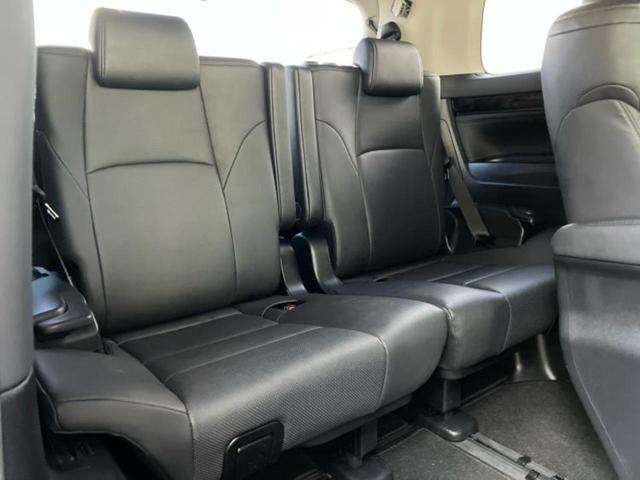 アルファード Ｓ　Ｃパッケージ　新品タイヤ／サンルーフ／ディスプレイオーディオ＋ナビ９インチ／フリップダウンモニター　純正　１２．１インチ／トヨタセーフティセンス／両側電動スライドドア／シートヒーター　前席／シート　合皮　電動シート（6枚目）