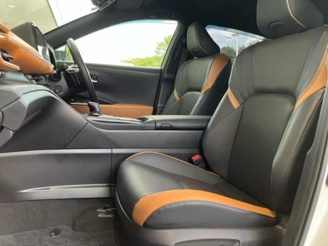 クラウンクロスオーバー ４ＷＤ　ＲＳアドバンスド　保証書／ディスプレイオーディオ１２．３インチ／トヨタセーフティセンス／シートヒーター／シート　フルレザー／電動バックドア／ドライブレコーダー　社外／ヘッドランプ　ＬＥＤ　革シート　衝突被害軽減システム（6枚目）
