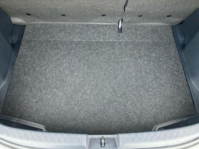 ＷＥＣＡＲＳでは各商談席に大型モニターをご用意しております！見やすい大画面でゆったりと全国の在庫をご覧いただけます！是非ご来店お待ちしております！