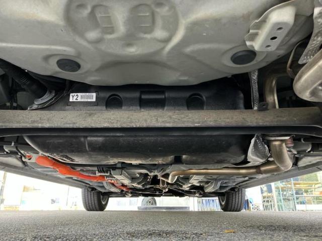 アクア クロスオーバー　純正　ＳＤナビ／トヨタセーフティセンス／車線逸脱防止支援システム／シート　ハーフレザー／ドライブレコーダー　純正／Ｂｌｕｅｔｏｏｔｈ接続／ＥＴＣ／横滑り防止装置／アイドリングストップ／バックモニター（48枚目）