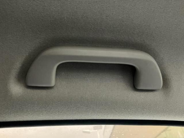 フィット １３Ｇ　新品タイヤ／純正　ＳＤナビ／ＥＴＣ／ＥＢＤ付ＡＢＳ／バックモニター／フルセグＴＶ／ＤＶＤ／パワーウインドウ／キーレスエントリー／パワーステアリング／盗難防止システム／マニュアルエアコン　バックカメラ（40枚目）