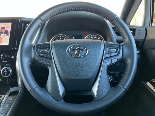 アルファード Ｓタイプゴールド３　ディスプレイオーディオ＋ナビ９インチ／フリップダウンモニター　純正　１２．１インチ／トヨタセーフティセンス／両側電動スライドドア／車線逸脱防止支援システム／シート　ハーフレザー　衝突被害軽減システム（15枚目）