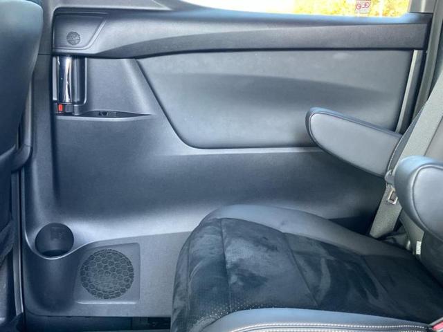 アルファード Ｓタイプゴールド３　ディスプレイオーディオ＋ナビ９インチ／フリップダウンモニター　純正　１２．１インチ／トヨタセーフティセンス／両側電動スライドドア／車線逸脱防止支援システム／シート　ハーフレザー　衝突被害軽減システム（23枚目）