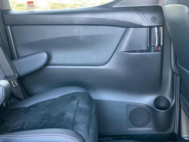 アルファード Ｓタイプゴールド３　ディスプレイオーディオ＋ナビ９インチ／フリップダウンモニター　純正　１２．１インチ／トヨタセーフティセンス／両側電動スライドドア／車線逸脱防止支援システム／シート　ハーフレザー　衝突被害軽減システム（24枚目）