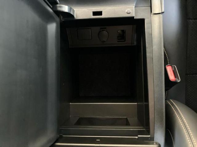 アルファード Ｓタイプゴールド３　ディスプレイオーディオ＋ナビ９インチ／フリップダウンモニター　純正　１２．１インチ／トヨタセーフティセンス／両側電動スライドドア／車線逸脱防止支援システム／シート　ハーフレザー　衝突被害軽減システム（37枚目）