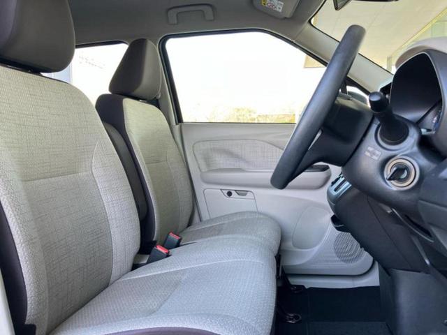 ｅＫワゴン Ｍ　保証書／イーアシスト（ミツビシ）／シートヒーター　前席／車線逸脱防止支援システム／ＵＳＢジャック／ＥＢＤ付ＡＢＳ／アイドリングストップ／エアバッグ　運転席／エアバッグ　助手席／エアバッグ　サイド（4枚目）