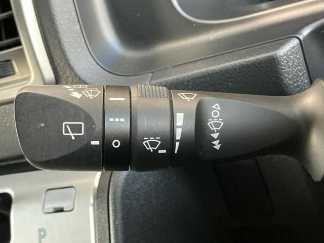 ハイエースワゴン ＧＬ　エアロ／社外　１１インチ　ＳＤナビ／電動スライドドア／ヘッドランプ　ＬＥＤ／Ｂｌｕｅｔｏｏｔｈ接続／ＥＴＣ／バックモニター／フルセグＴＶ／ＤＶＤ／エアバッグ　運転席／エアバッグ　助手席　フルエアロ（17枚目）