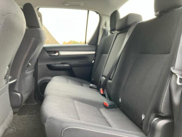 ハイラックス 4WD Z 新品タイヤ/純正 SDナビ/トヨタセーフティセンス/車線逸脱防止支援システム/ヘッドランプ LED/Bluetooth接続/ETC/EBD付ABS/横滑り防止装置/アイドリングストップ 4WD(7枚目)