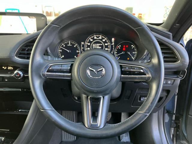 ＭＡＺＤＡ３ファストバック ＸＤプロアクティブ　新品タイヤ／ＢＯＳＥ／保証書／純正　ＳＤナビ／アイアクティブセンス（マツダ）／３６０°ビューモニター／車線逸脱防止支援システム／ヘッドランプ　ＬＥＤ／Ｂｌｕｅｔｏｏｔｈ接続／ＥＴＣ／ＥＢＤ付ＡＢＳ（15枚目）