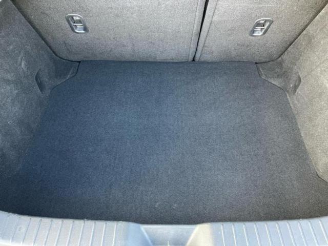 ＭＡＺＤＡ３ファストバック ＸＤプロアクティブ　新品タイヤ／ＢＯＳＥ／保証書／純正　ＳＤナビ／アイアクティブセンス（マツダ）／３６０°ビューモニター／車線逸脱防止支援システム／ヘッドランプ　ＬＥＤ／Ｂｌｕｅｔｏｏｔｈ接続／ＥＴＣ／ＥＢＤ付ＡＢＳ（25枚目）