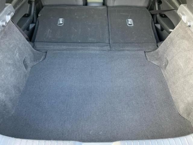 ＭＡＺＤＡ３ファストバック ＸＤプロアクティブ　新品タイヤ／ＢＯＳＥ／保証書／純正　ＳＤナビ／アイアクティブセンス（マツダ）／３６０°ビューモニター／車線逸脱防止支援システム／ヘッドランプ　ＬＥＤ／Ｂｌｕｅｔｏｏｔｈ接続／ＥＴＣ／ＥＢＤ付ＡＢＳ（26枚目）