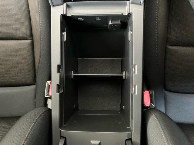 ＭＡＺＤＡ３ファストバック ＸＤプロアクティブ　新品タイヤ／ＢＯＳＥ／保証書／純正　ＳＤナビ／アイアクティブセンス（マツダ）／３６０°ビューモニター／車線逸脱防止支援システム／ヘッドランプ　ＬＥＤ／Ｂｌｕｅｔｏｏｔｈ接続／ＥＴＣ／ＥＢＤ付ＡＢＳ（35枚目）