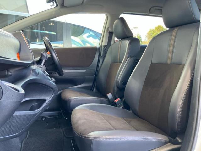 シエンタ ハイブリッドGクエロ 新品タイヤ/保証書/純正 SDナビ/トヨタセーフティセンス/両側電動スライドドア/シートヒーター 前席/車線逸脱防止支援システム/シート ハーフレザー/ヘッドランプ LED/Bluetooth接続(7枚目)