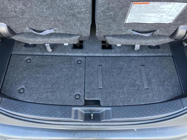 シエンタ ハイブリッドGクエロ 新品タイヤ/保証書/純正 SDナビ/トヨタセーフティセンス/両側電動スライドドア/シートヒーター 前席/車線逸脱防止支援システム/シート ハーフレザー/ヘッドランプ LED/Bluetooth接続(28枚目)