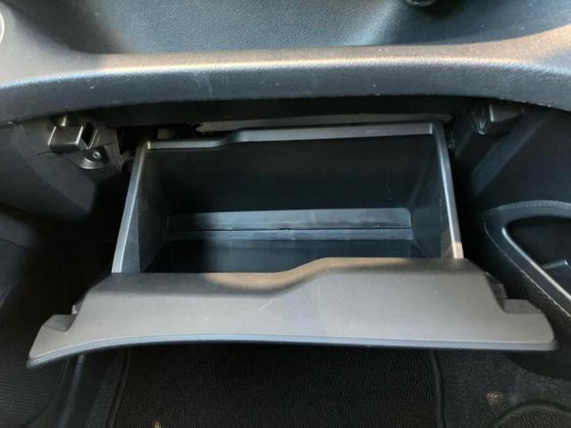 シエンタ ハイブリッドGクエロ 新品タイヤ/保証書/純正 SDナビ/トヨタセーフティセンス/両側電動スライドドア/シートヒーター 前席/車線逸脱防止支援システム/シート ハーフレザー/ヘッドランプ LED/Bluetooth接続(37枚目)