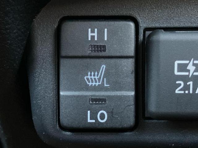 シエンタ ハイブリッドGクエロ 新品タイヤ/保証書/純正 SDナビ/トヨタセーフティセンス/両側電動スライドドア/シートヒーター 前席/車線逸脱防止支援システム/シート ハーフレザー/ヘッドランプ LED/Bluetooth接続(42枚目)