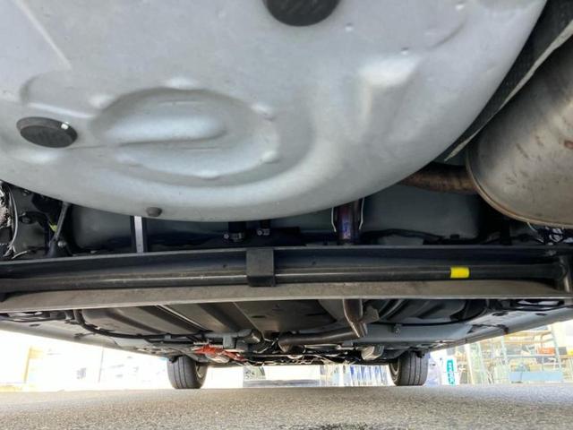 シエンタ ハイブリッドGクエロ 新品タイヤ/保証書/純正 SDナビ/トヨタセーフティセンス/両側電動スライドドア/シートヒーター 前席/車線逸脱防止支援システム/シート ハーフレザー/ヘッドランプ LED/Bluetooth接続(50枚目)