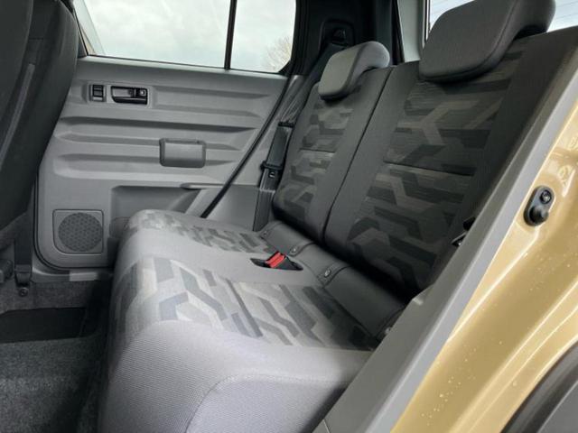 タフト Ｘ　ガラスルーフ／スマートアシスト（トヨタ・ダイハツ）／ヘッドランプ　ＬＥＤ／ＵＳＢジャック／ＥＢＤ付ＡＢＳ／アイドリングストップ／禁煙車／エアバッグ　運転席／エアバッグ　助手席／パワーウインドウ（7枚目）