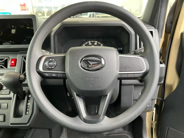 タフト Ｘ　ガラスルーフ／スマートアシスト（トヨタ・ダイハツ）／ヘッドランプ　ＬＥＤ／ＵＳＢジャック／ＥＢＤ付ＡＢＳ／アイドリングストップ／禁煙車／エアバッグ　運転席／エアバッグ　助手席／パワーウインドウ（10枚目）