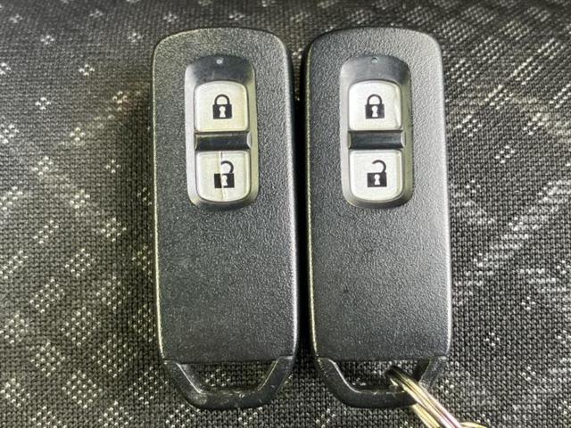 Ｎ－ＷＧＮカスタム ターボＳＳパッケージ２　新品タイヤ／保証書／純正　８インチ　ＳＤナビ／シティーブレーキアクティブシステム（ホンダ）／シートヒーター／シート　ハーフレザー／ヘッドランプ　ＨＩＤ／Ｂｌｕｅｔｏｏｔｈ接続／ＥＴＣ　ワンオーナー（45枚目）