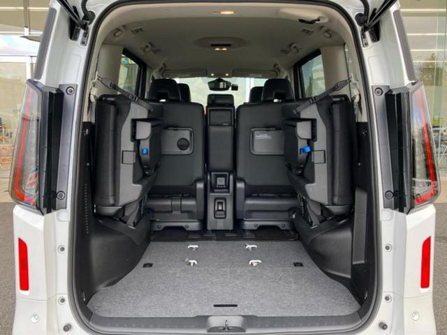 セレナ ハイウェイスターＶ　社外　メモリーナビ／エマージェンシーブレーキ／両側電動スライドドア／車線逸脱防止支援システム／プロパイロット／ヘッドランプ　ＬＥＤ／Ｂｌｕｅｔｏｏｔｈ接続／ＥＴＣ／横滑り防止装置　衝突被害軽減システム（21枚目）