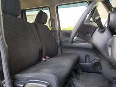 「この車の写真をもっと見たい」「状態が気になる」「この装備はついている？」どんな小さな疑問でもお気軽にお問い合わせください！ 4