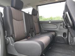 ＷＥＣＡＲＳではほぼ毎日新しい在庫車両を入荷しております！お客様のこだわりを叶える１台がきっとＷＥＣＡＲＳにあるはずです！ 5