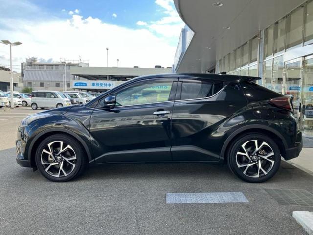 Ｃ－ＨＲ Ｇ　ＬＥＤエディション　純正　９インチ　ＳＤナビ／トヨタセーフティセンス／シートヒーター　前席／車線逸脱防止支援システム／シート　ハーフレザー／ヘッドランプ　ＬＥＤ／Ｂｌｕｅｔｏｏｔｈ接続／ＥＴＣ／ＥＢＤ付ＡＢＳ　ＤＶＤ再生（2枚目）