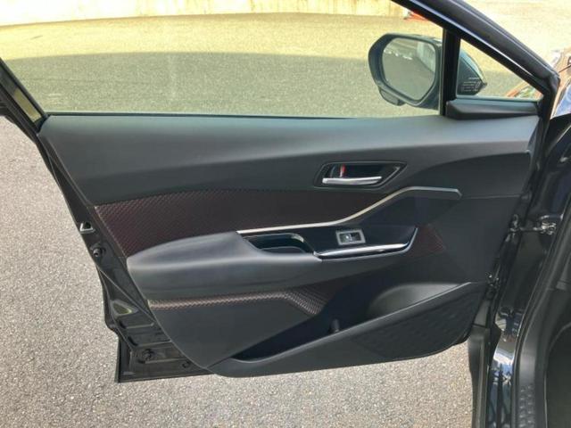 Ｃ－ＨＲ Ｇ　ＬＥＤエディション　純正　９インチ　ＳＤナビ／トヨタセーフティセンス／シートヒーター　前席／車線逸脱防止支援システム／シート　ハーフレザー／ヘッドランプ　ＬＥＤ／Ｂｌｕｅｔｏｏｔｈ接続／ＥＴＣ／ＥＢＤ付ＡＢＳ　ＤＶＤ再生（22枚目）