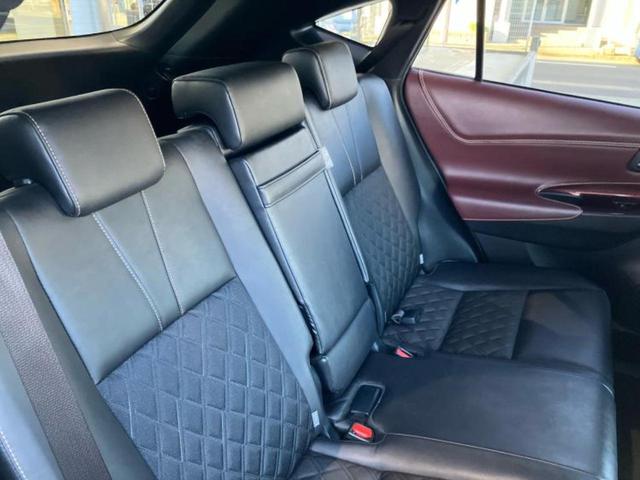 ハリアー プレミアム　ＪＢＬ／純正　ＳＤナビ／車線逸脱防止支援システム／シート　ハーフレザー／パーキングアシスト　バックガイド／電動バックドア／ヘッドランプ　ＬＥＤ／ＵＳＢジャック／Ｂｌｕｅｔｏｏｔｈ接続　バックカメラ（5枚目）