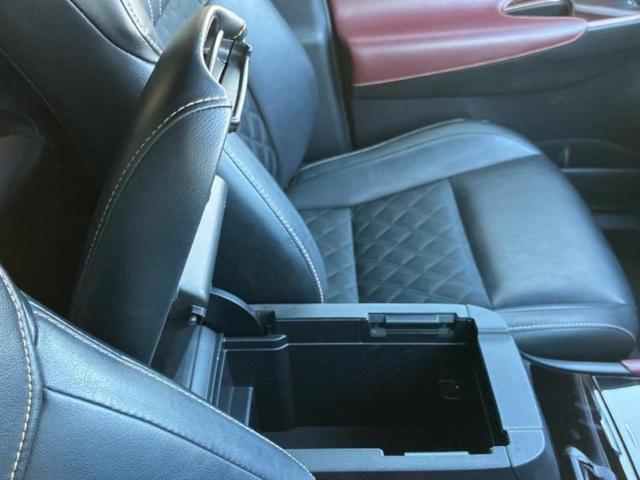 ハリアー プレミアム　ＪＢＬ／純正　ＳＤナビ／車線逸脱防止支援システム／シート　ハーフレザー／パーキングアシスト　バックガイド／電動バックドア／ヘッドランプ　ＬＥＤ／ＵＳＢジャック／Ｂｌｕｅｔｏｏｔｈ接続　バックカメラ（30枚目）
